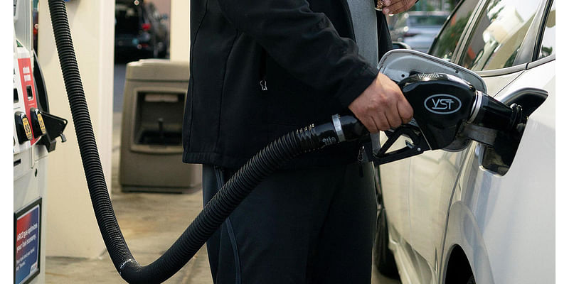 Gas prices hit 3-year low in Philadelphia region, experts say. But what's behind the drop?