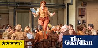 The Elixir of Love review – Donizetti’s romcom staged as second world war sitcom is hugely enjoyable