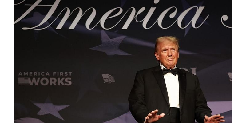 Trump gives first post-election speech at gala, celebrates Cabinet picks