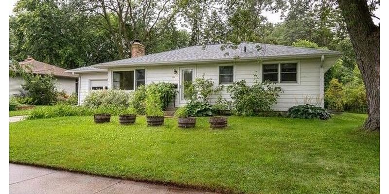 4 Bedroom Home in Madison - $3,100