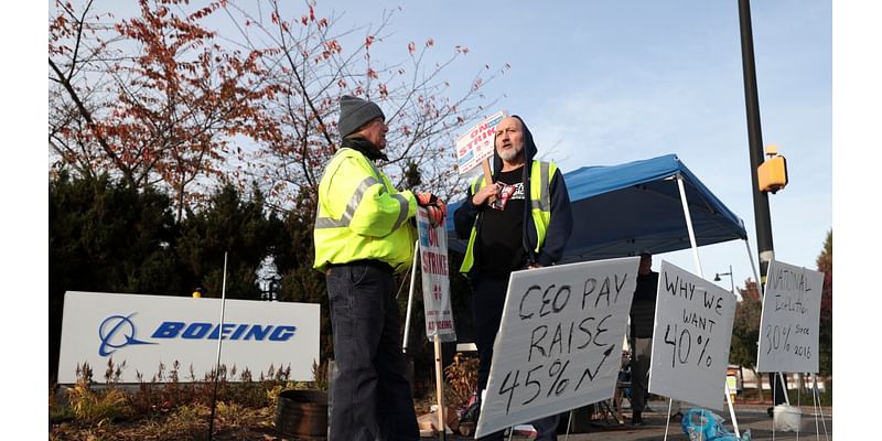 Boeing machinists approve contract, bringing an end to a bruising seven-week strike