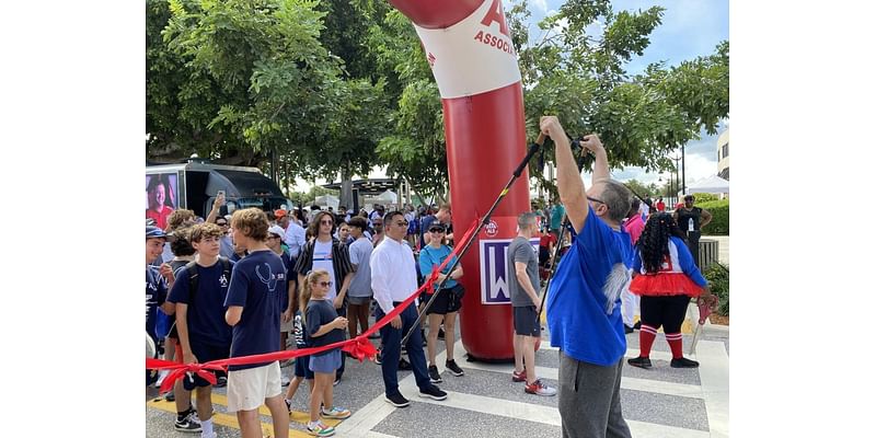 ALS sufferers and caregivers have a day in the sun during annual Walk to Defeat ALS