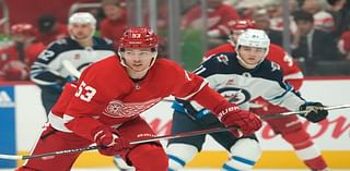 Red Wings sign Moritz Seider for seven years at an $8.55 million AAV