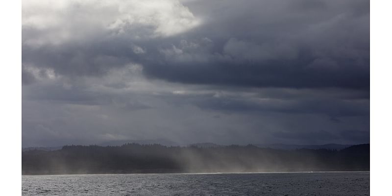 Climate solutions: 2 kinds of ocean energy inch forward off the Oregon coast