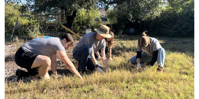 Baylor students 'step out' into the community and give back to our neighbors