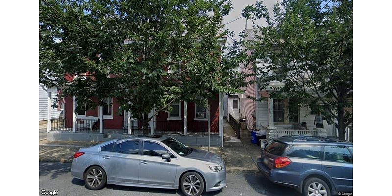 Quadruplex in Easton sells for $385,000