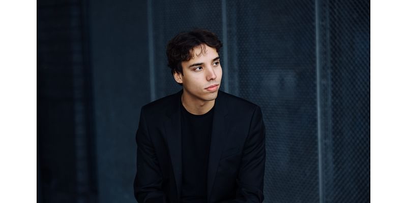 Newport Classical to present Pianist Anton Mejias in October Chamber Series Concert