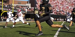 Vanderbilt takes down No. 1 Alabama 40-35 in historic college football victory