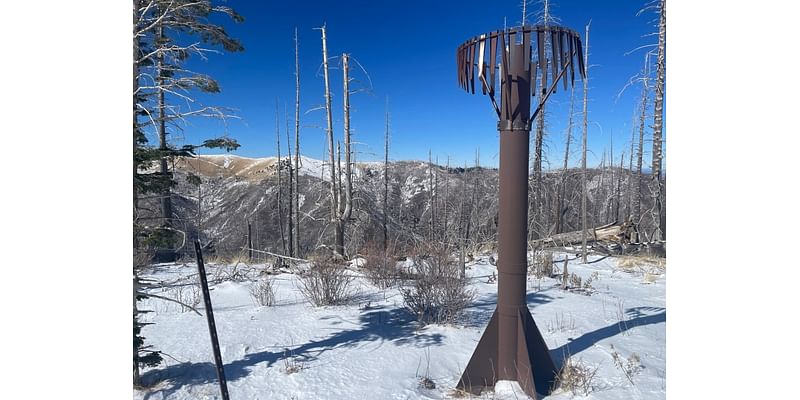 Rain, snow help with containing Blue Front Fire