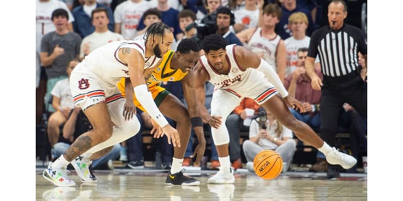 No. 11 Auburn buries 16 3-pointers in rout of Vermont