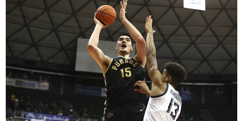 Zach Edey’s 28 points, 15 boards power No. 2 Purdue men’s basketball past No. 4 Marquette for Maui Invitational title