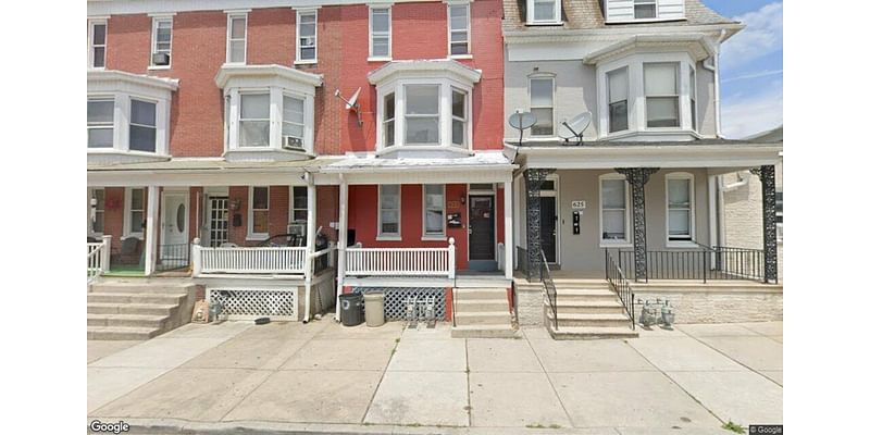 Duplex in York sells for $175,000