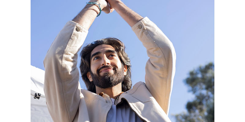 Hundreds gather at Dolores Park to crown Dev Patel lookalike