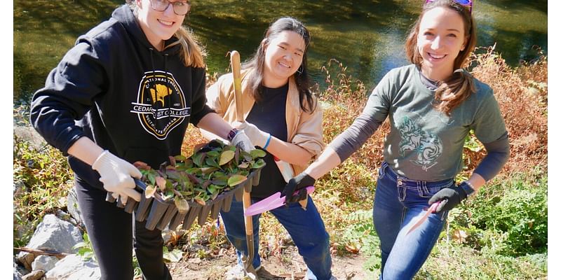 ‘A wonderful example of the power of partnerships’: Officials celebrate Bushkill Creek dam removals