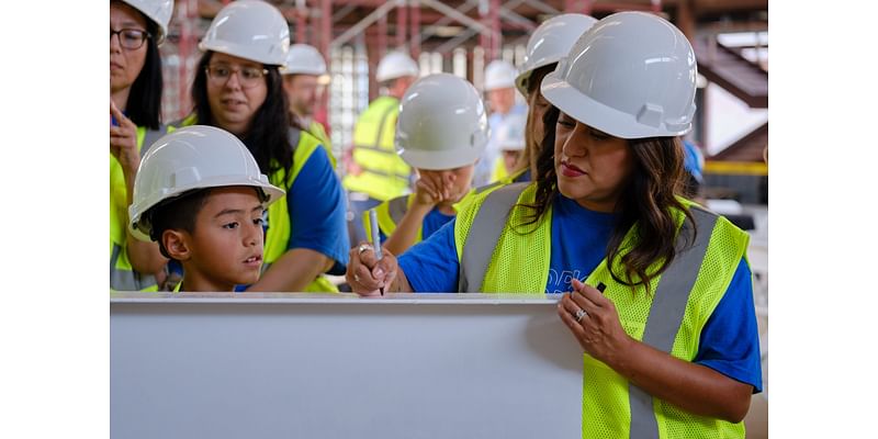 New Arlington ISD junior high celebrates namesake as construction reaches milestone