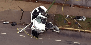 Man killed, 4 others hurt in crash in Gresham, Chicago police say