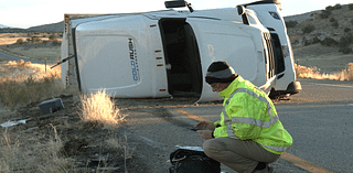 Crash closes lane on I-70