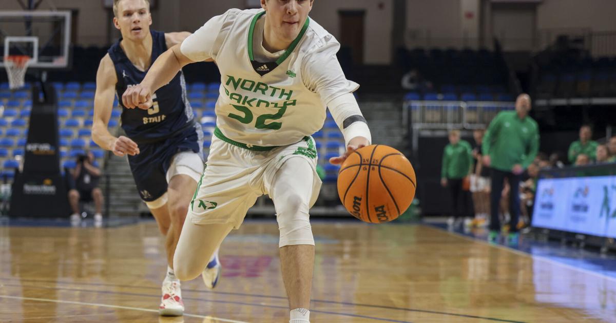 Eaglestaff shines as UND tops Dickinson State in Bismarck