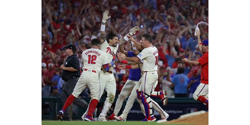 The Philadelphia Phillies Grab Their Nuts And Walk Off A Damn Baseball Game To Make This A Series