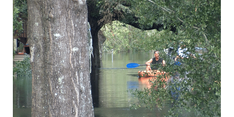 Dade City police urge residents to leave amid flood warning