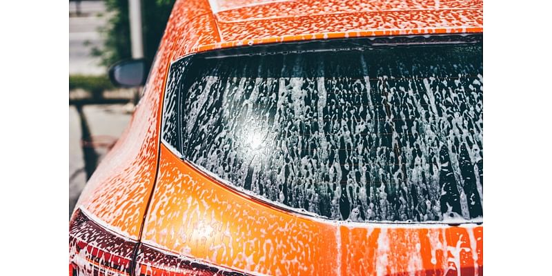 Free car washes for veterans in Topeka