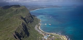 2 drown at Hawaii beach after being dragged into ocean by large wave