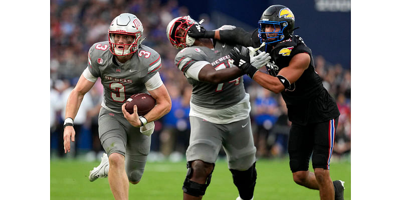 UNLV rallies with late touchdown to stun Kansas