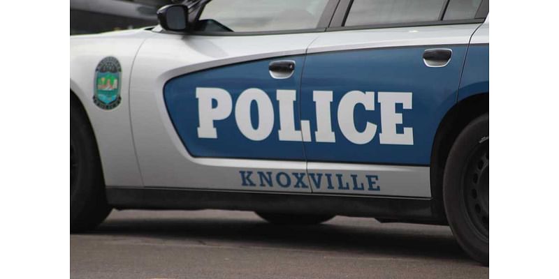 Motorcyclist dead after high-speed crash on Western Avenue in Knoxville