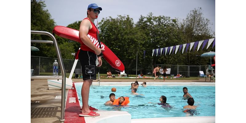 Poop shuts down Portland pool during heatwave; 4 public aquatic centers closed as city sizzles