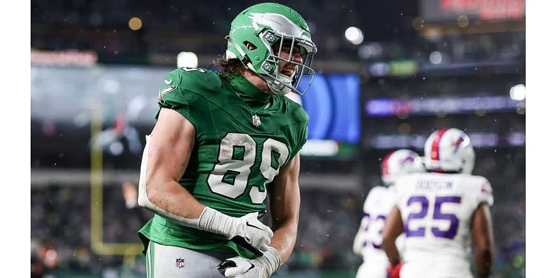 ‘Dirty Work’ Tight End Projected to Leave Eagles for AFC North