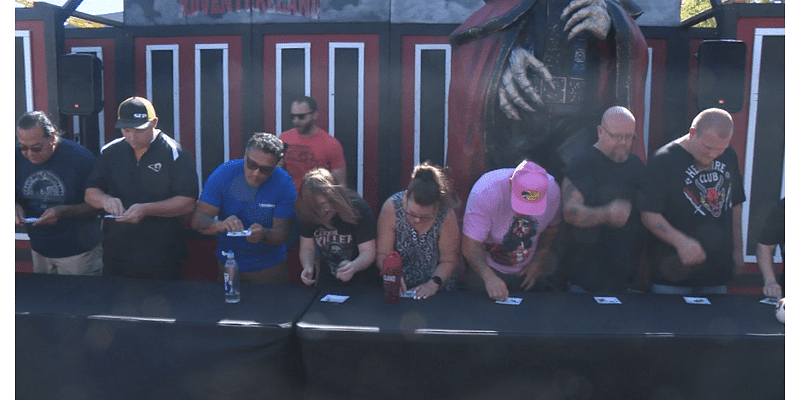 Worm eating contest draws crowd to Phantom Fall Fest