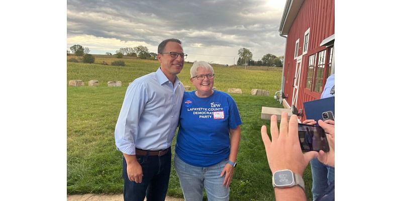 Sen. Tammy Baldwin, Pennsylvania Gov. Shapiro campaign together in rural Wisconsin