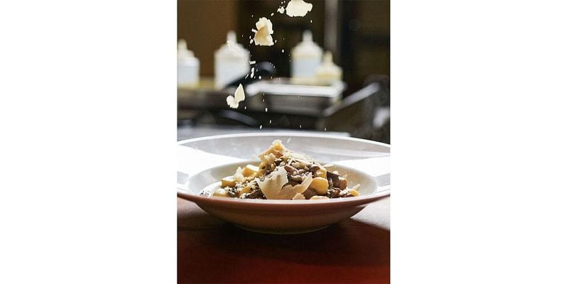 Gnocchi Demonstration, 4-Course Italian Dinner At Davio's: Deals