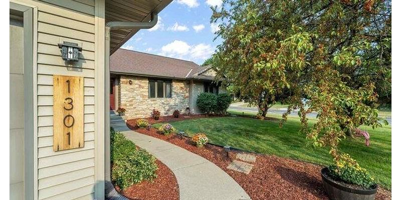 3 Bedroom Home in Waunakee - $515,000