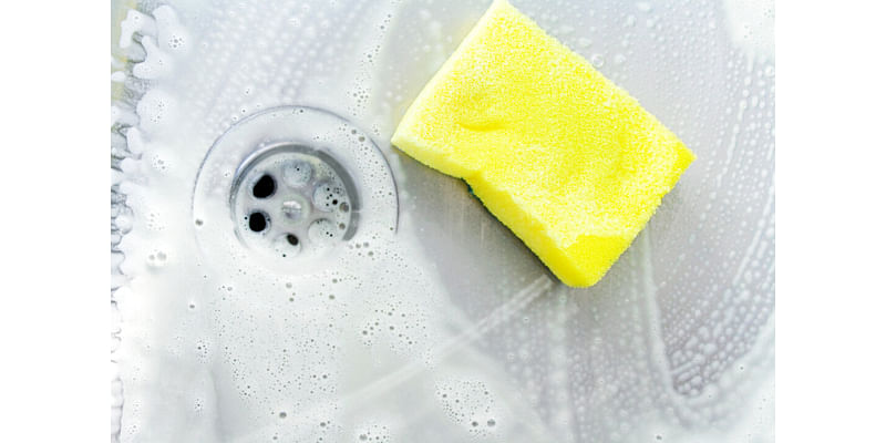 13 Things You Can Clean If You Only Have 10 Minutes, According to Experts