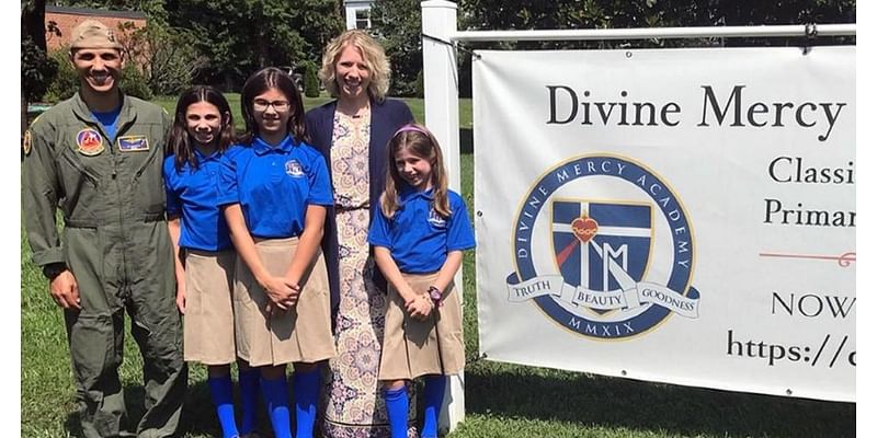 U.S. Navy veteran takes flight with school he founded in Anne Arundel County