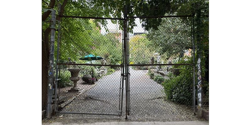 Elizabeth Street Garden Survives - For Now: Report