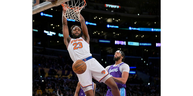 Lakers had trade talks with Knicks over elite defensive center