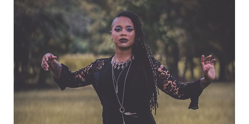 "The bondage video was overwhelming. You’re tied up, you can’t free yourself." Oceans Of Slumber singer Cammie Beverly on horror movies, her 'Roman Empire' and THAT music video