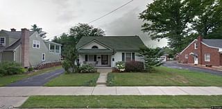 Single family residence sells for $294,000 in Manheim