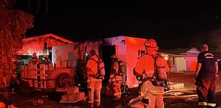 Woman dead after Phoenix trailer fire