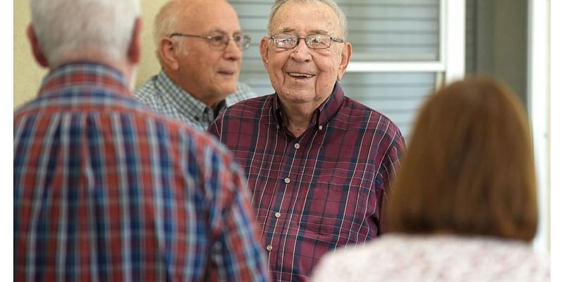 97-year-old Manheim Twp. resident retires after 66 years of service to Murry Communities