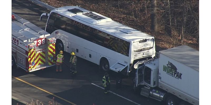 Bus, tractor-trailer involved in crash on New Jersey Turnpike in Runnemede