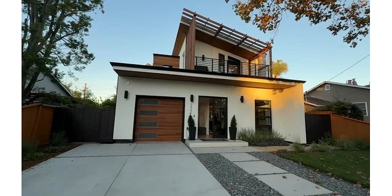 A look inside the sustainable Palo Alto 'Tesla of homes' built for a greener future