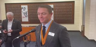 Colt McCoy among 12 Longhorns inducted into Texas Athletics Hall of Honor