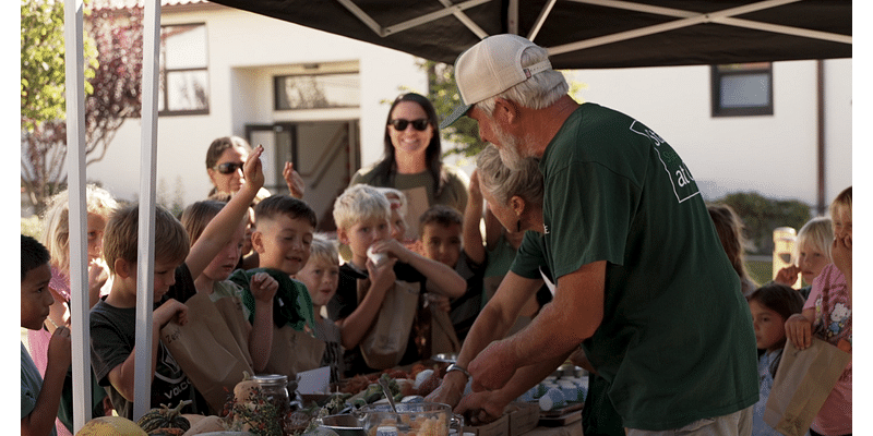 Students learn about local agriculture at Cayucos Elementary Farmer's Market