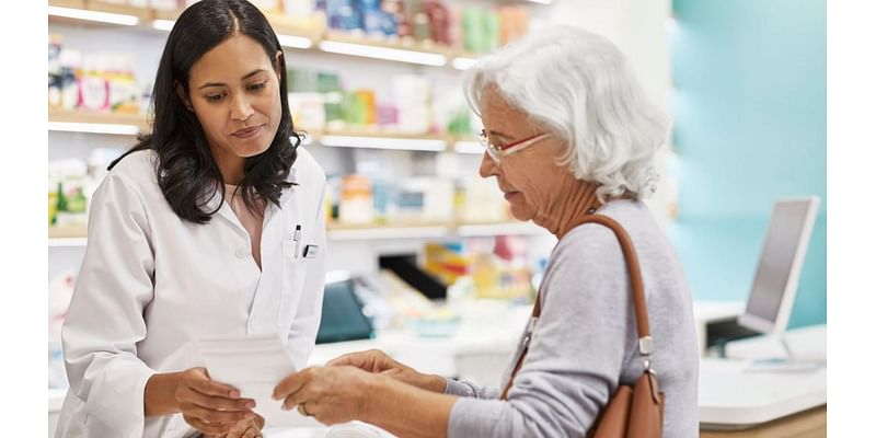 Many pharmacists to vote on cuts to opening hours