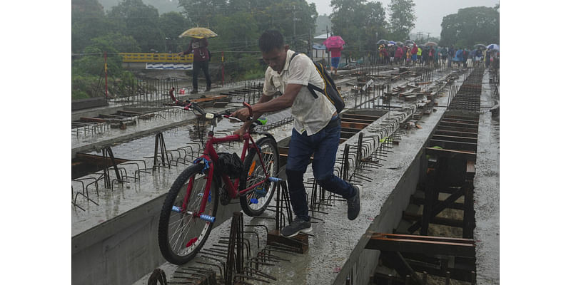 Tropical Storm Sara nears landfall in Belize after drenching Honduras