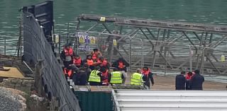 Migrants arrive in UK after crossing English Channel