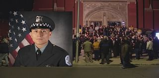 Chicagoans gather for vigil at Southwest Side church in honor of slain CPD officer Enrique Martinez